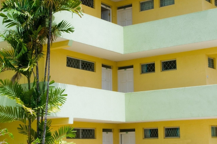 Imagen general del Hotel Golden Sands, Christ Church. Foto 8