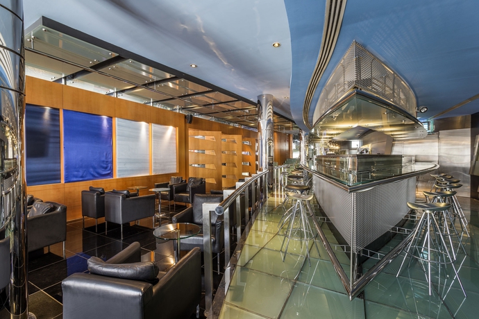 Imagen de los interiores del Hotel Golden Sands Creek. Foto 5