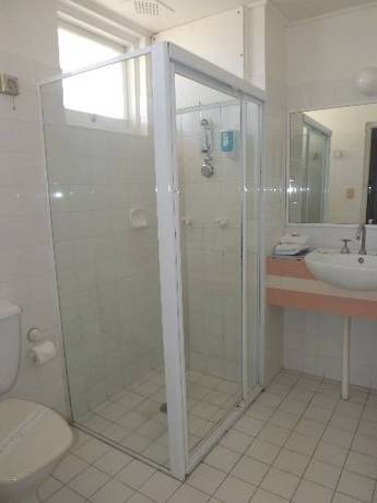 Imagen de la habitación del Hotel Golden Sands Motor Inn Forster. Foto 3
