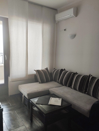 Imagen general del Hotel Golden Sands Rentals. Foto 1