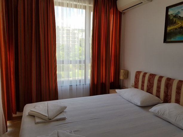 Imagen de la habitación del Hotel Golden Sands Rentals. Foto 8