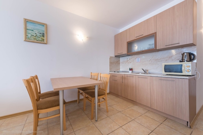 Imagen de la habitación del Hotel Golden Sands Rentals. Foto 16