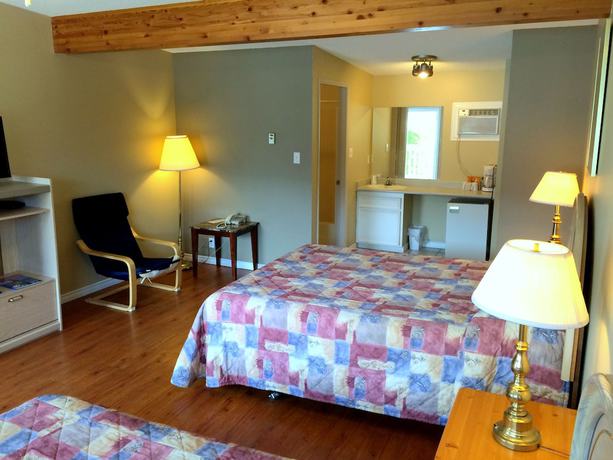 Imagen de la habitación del Hotel Golden Sands Resort Motel. Foto 6