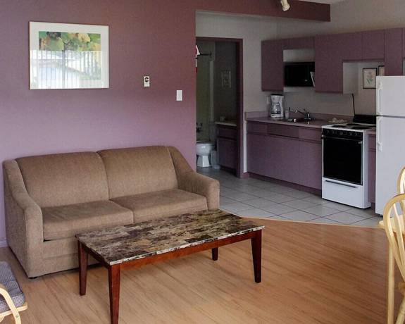 Imagen de la habitación del Hotel Golden Sands Resort Motel. Foto 13