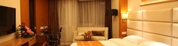 Imagen de la habitación del Hotel Golden Sea View. Foto 5