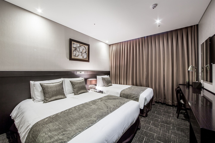 Imagen de la habitación del Hotel Golden Seoul. Foto 10