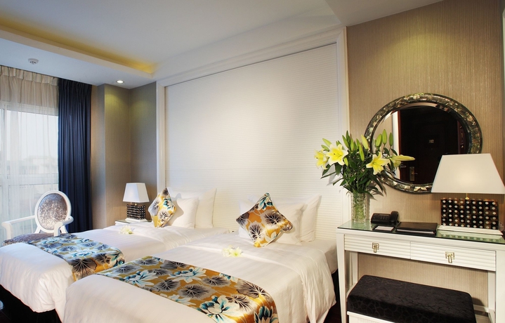 Imagen de la habitación del Hotel Golden Silk Boutique. Foto 7