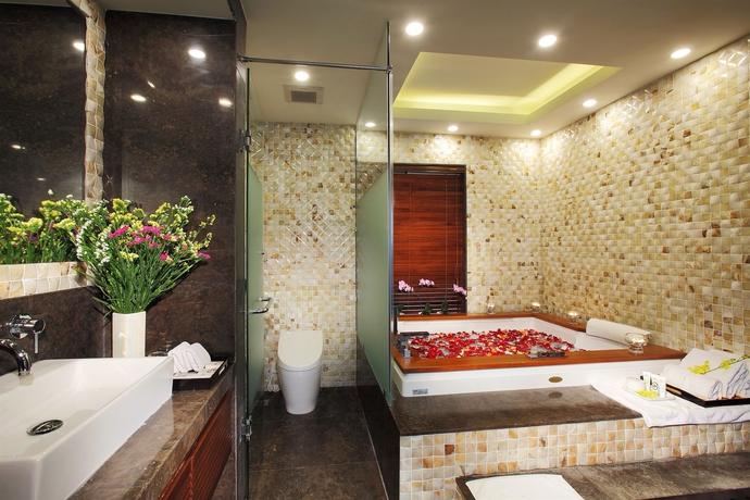 Imagen de la habitación del Hotel Golden Silk Boutique. Foto 12