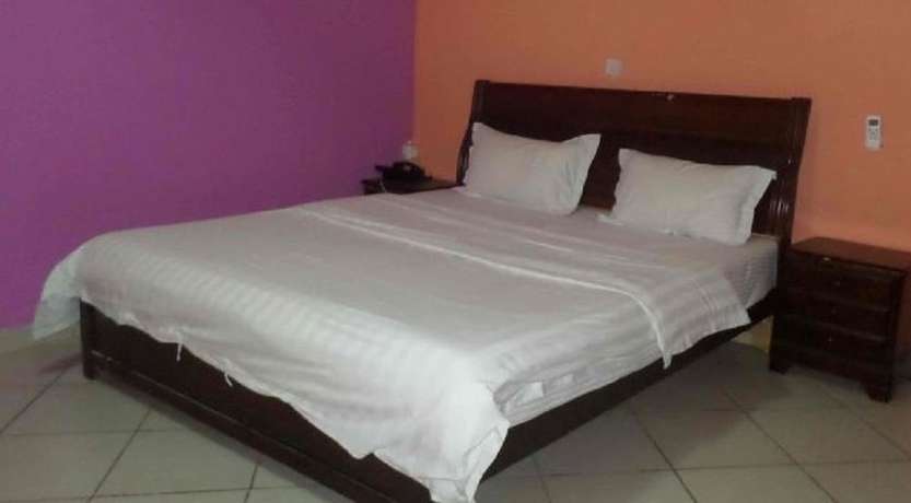 Imagen de la habitación del Hotel Golden Simcha. Foto 12