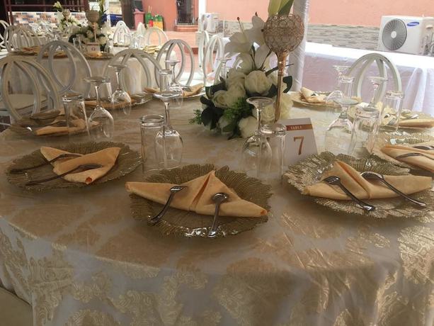 Imagen del bar/restaurante del Hotel Golden Simcha. Foto 3