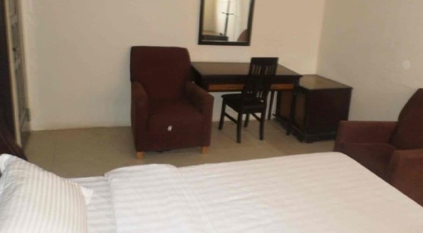 Imagen de la habitación del Hotel Golden Simcha. Foto 16