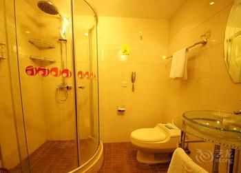 Imagen de la habitación del Hotel Golden Spring, Lijiang. Foto 14