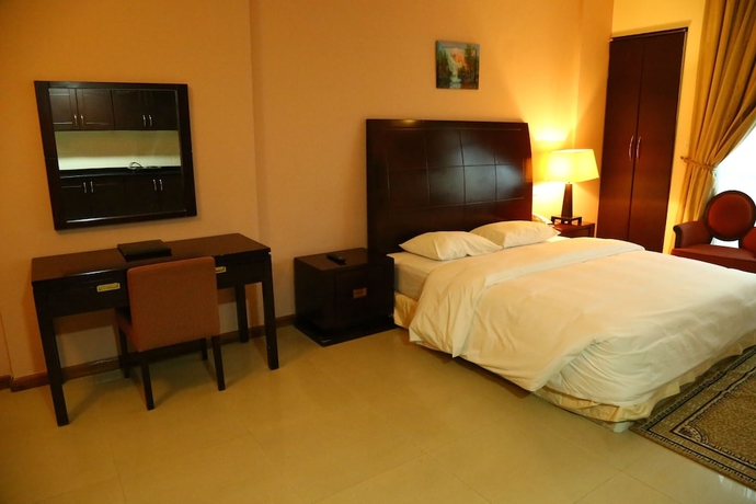 Imagen de la habitación del Hotel Golden Square Apartments. Foto 6
