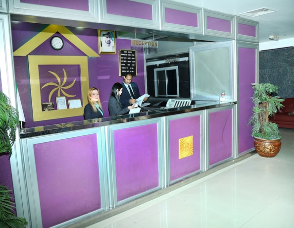 Imagen de los interiores del Hotel Golden Square Apartments. Foto 16