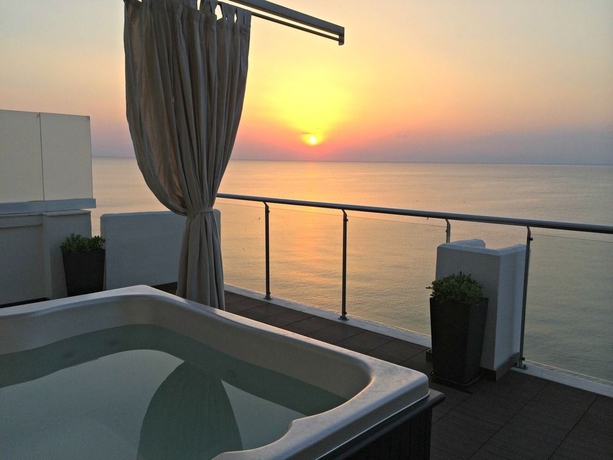 Imagen de los exteriores del Hotel Golden Star City Resort. Foto 13