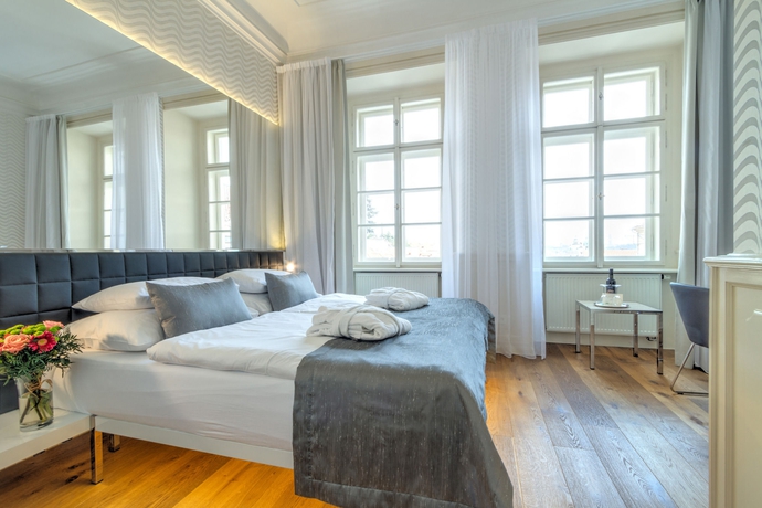 Imagen de la habitación del Hotel Golden Star, Praga. Foto 12