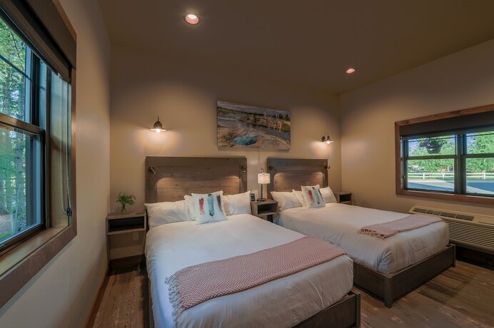 Imagen de la habitación del Hotel Golden Stone Inn. Foto 14