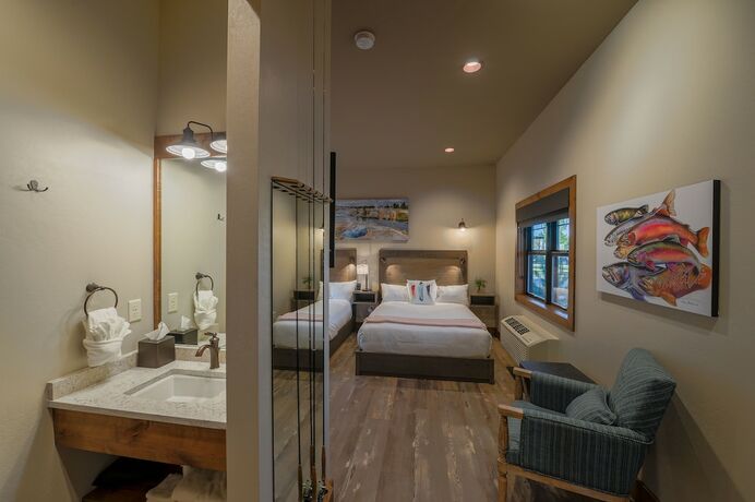 Imagen de la habitación del Hotel Golden Stone Inn. Foto 16
