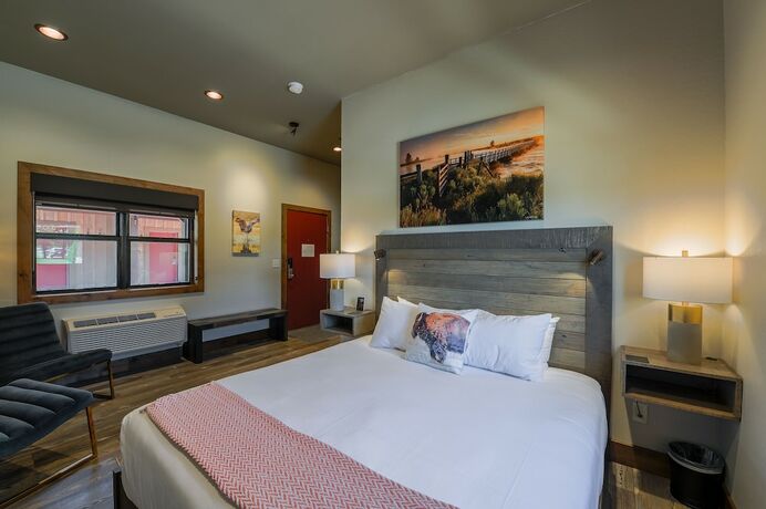Imagen de la habitación del Hotel Golden Stone Inn. Foto 19