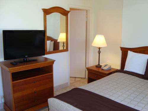 Imagen general del Hotel Golden Strand Ocean Villa Resort. Foto 5