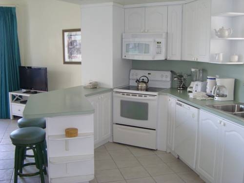 Imagen general del Hotel Golden Strand Ocean Villa Resort. Foto 6
