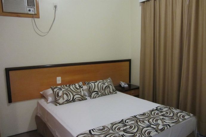 Imagen de la habitación del Hotel Golden Suite. Foto 5