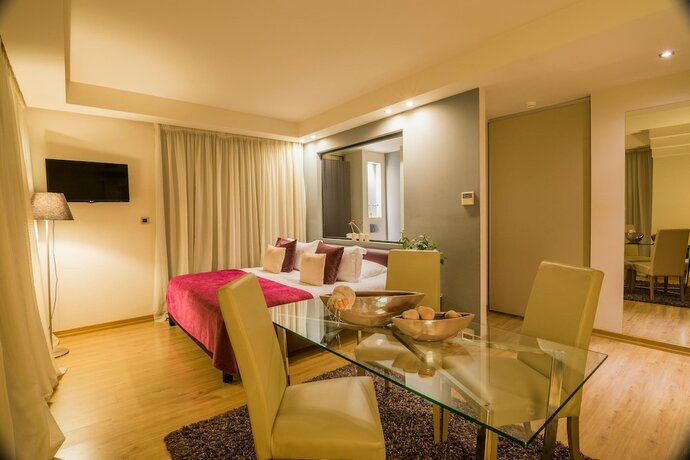 Imagen de la habitación del Hotel Golden Suites and Spa. Foto 16