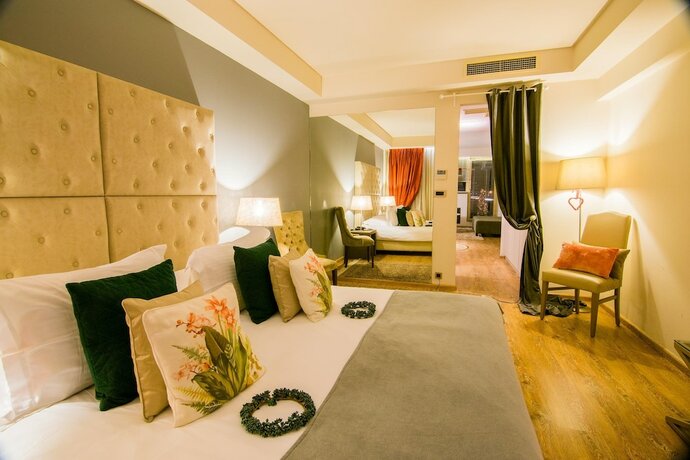 Imagen de la habitación del Hotel Golden Suites and Spa. Foto 18