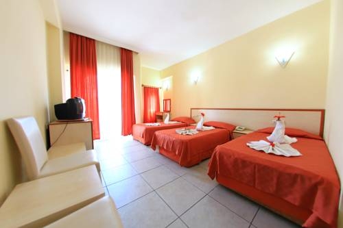 Imagen general del Hotel Golden Sun, BELDIBI. Foto 6