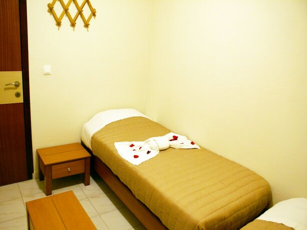 Imagen general del Hotel Golden Sun, Cos. Foto 4