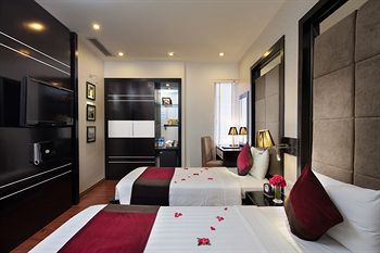 Imagen general del Hotel Golden Sun Moment. Foto 6