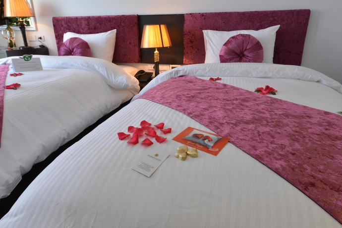 Imagen de la habitación del Hotel Golden Sun Palace. Foto 5