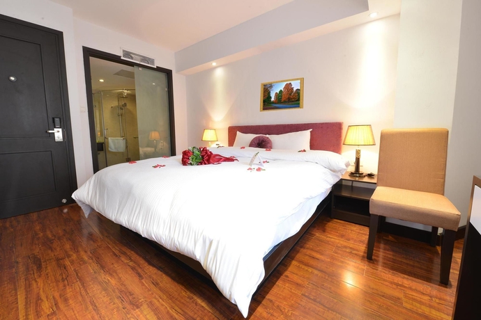 Imagen de la habitación del Hotel Golden Sun Palace. Foto 7