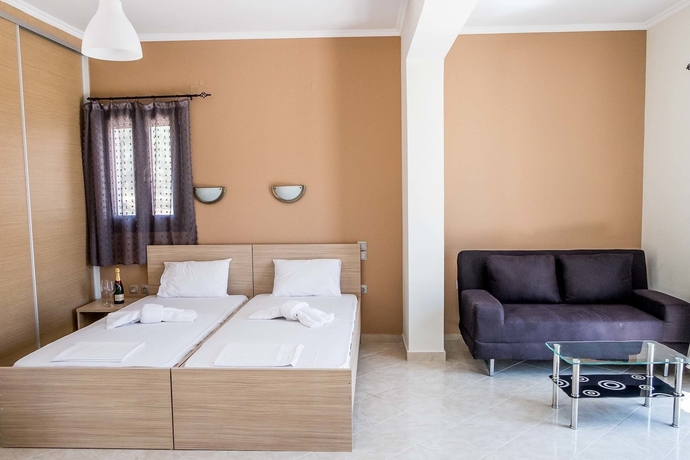 Imagen de la habitación del Hotel Golden Sun Villas. Foto 3