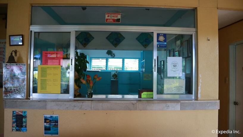 Imagen general del Hotel Golden Sunset Beach Club. Foto 3