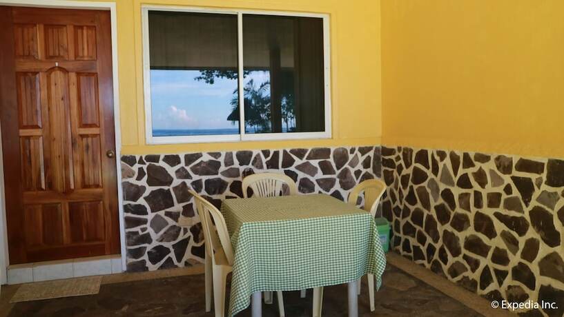 Imagen general del Hotel Golden Sunset Beach Club. Foto 7