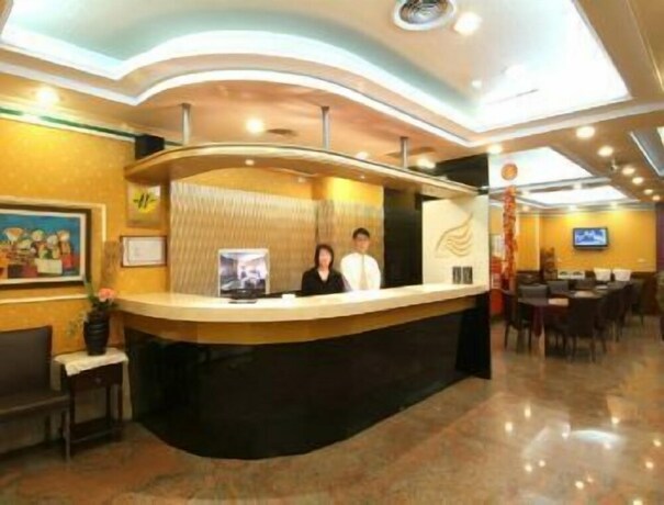 Imagen general del Hotel Golden Swallow. Foto 1