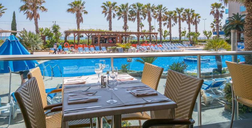 Imagen de los exteriores del Hotel Golden Taurus Aquapark Resort. Foto 13