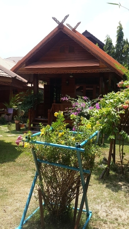 Imagen de los exteriores del Hotel Golden Teak Resort - Baan Sapparot. Foto 11