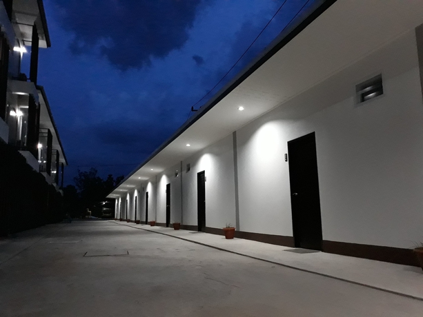 Imagen de los exteriores del Hotel Golden Teak Ville. Foto 19