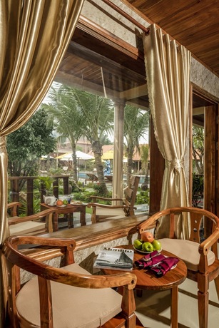 Imagen de la habitación del Hotel Golden Topaz Resort. Foto 28