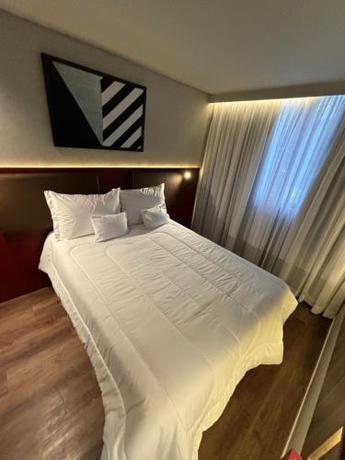 Imagen de la habitación del Hotel Golden Tower Express Na&ccedil;&otilde;es Unidas by F&ecirc;nix Hot&eacute;is. Foto 16