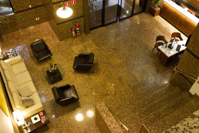 Imagen de los interiores del Hotel Golden Tower Pinheiros By Fênix Hotéis. Foto 14