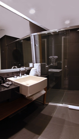 Imagen de la habitación del Hotel Golden Tower Shopping by F&ecirc;nix Hot&eacute;is. Foto 7