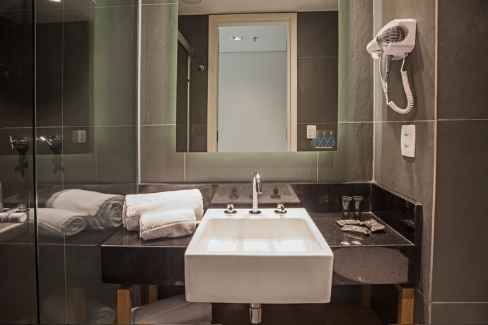 Imagen de la habitación del Hotel Golden Tower Shopping by F&ecirc;nix Hot&eacute;is. Foto 16