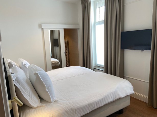 Imagen de la habitación del Hotel Golden Tree. Foto 2