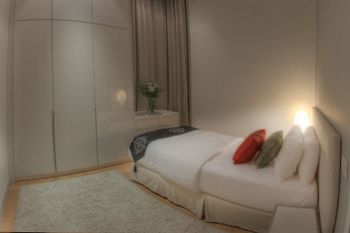 Imagen de la habitación del Hotel Golden Triangle Suites By Mondo. Foto 3
