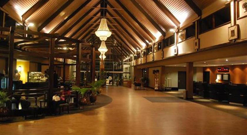 Imagen de los interiores del Hotel Golden Tulip Accra. Foto 11