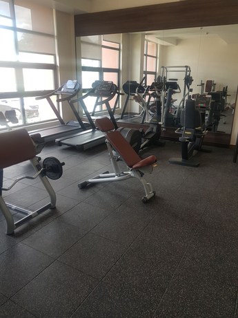 Imagen de los interiores del Hotel Golden Tulip Agulu Lake and Resort. Foto 14