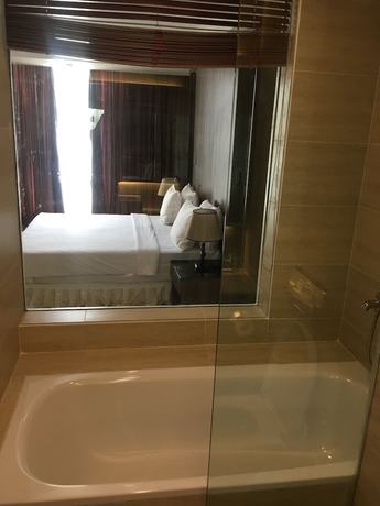 Imagen de la habitación del Hotel Golden Tulip Agulu Lake and Resort. Foto 11